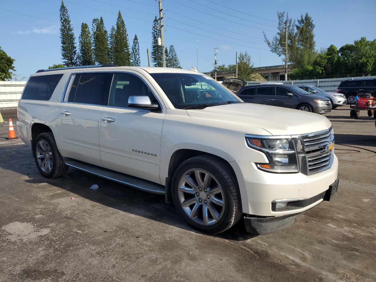 1gnskkkc6fr565211 1GNSKKKC6FR565211 2015 Chevrolet Suburban K1500 Ltz