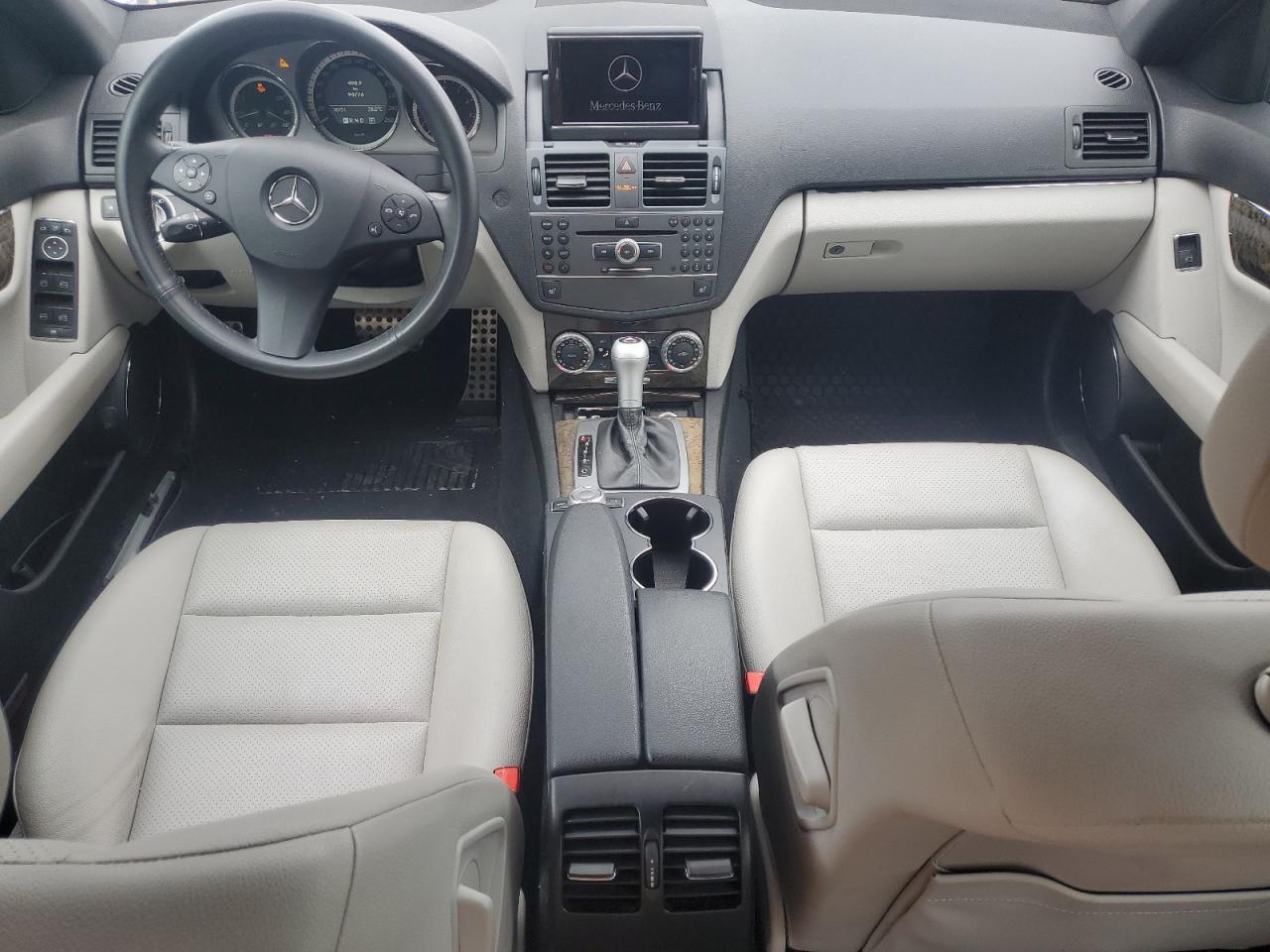 2011 Mercedes-Benz C 300 4Matic VIN: WDDGF8BB1BA497153 Lot: 65262205