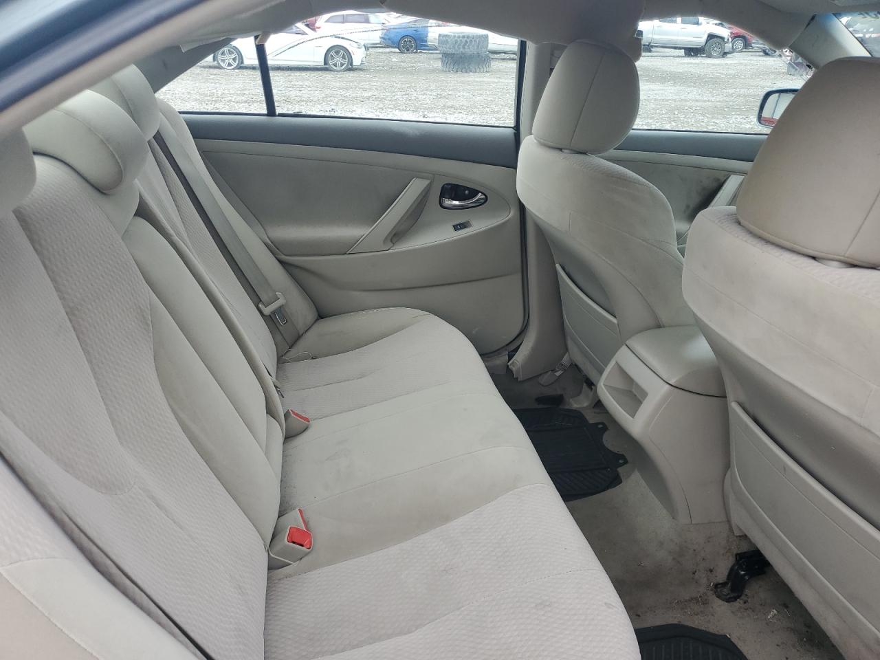 2011 Toyota Camry Base VIN: 4T1BF3EK5BU748074 Lot: 67245545