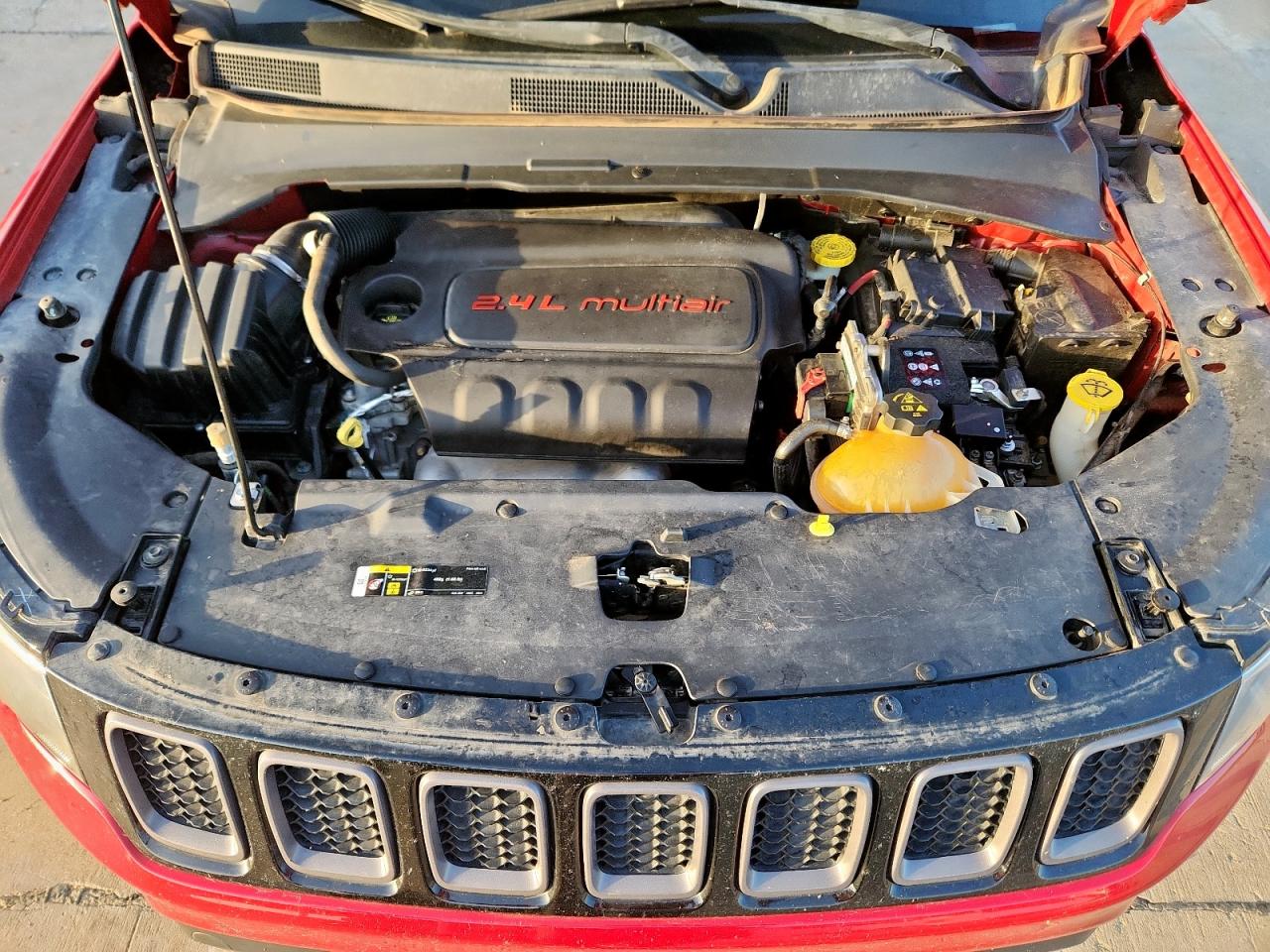 2018 Jeep Compass Trailhawk VIN: 3C4NJDDB1JT135806 Lot: 64964505