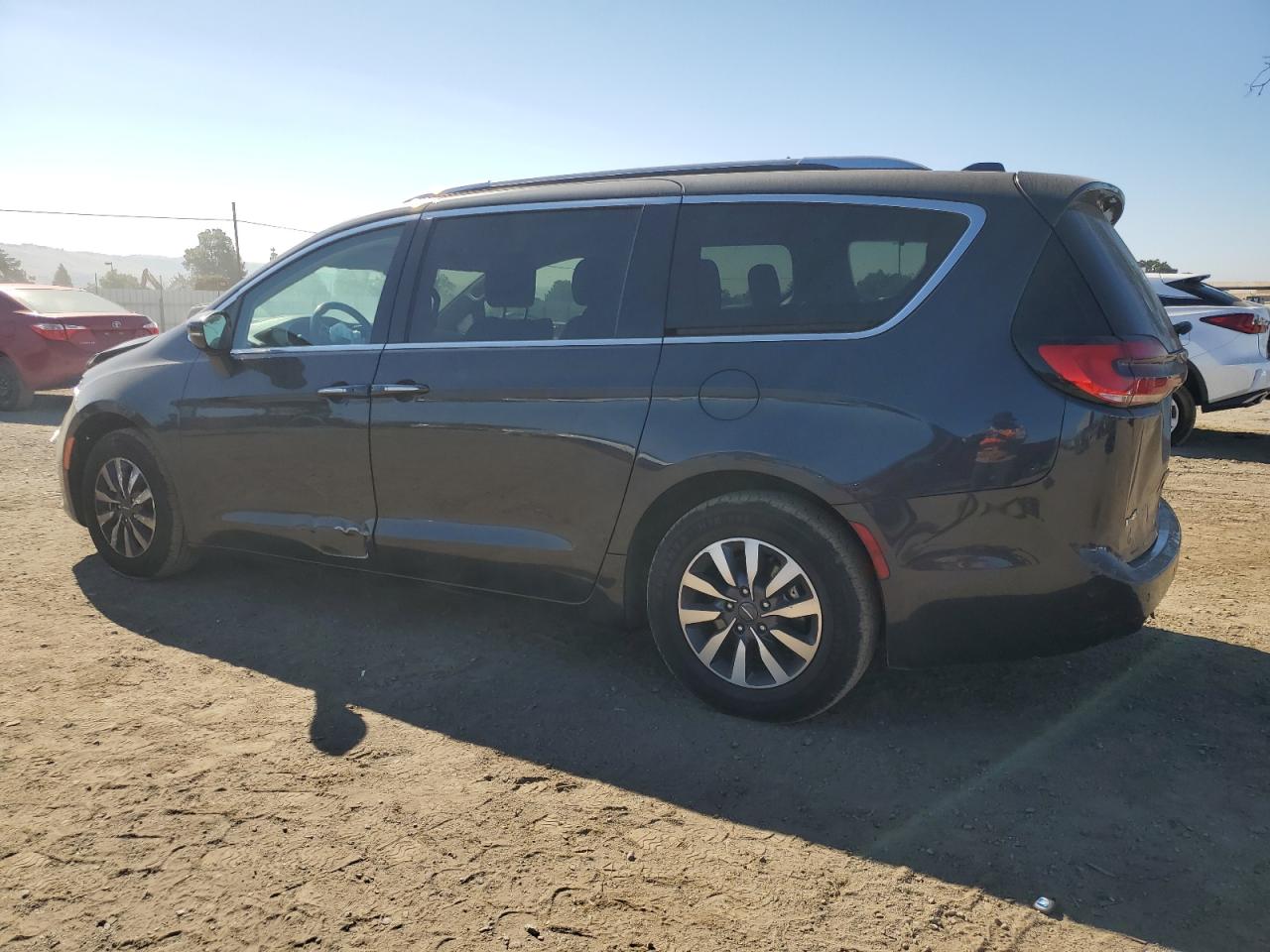 2021 Chrysler Pacifica Touring L VIN: 2C4RC1BG5MR515473 Lot: 64642905