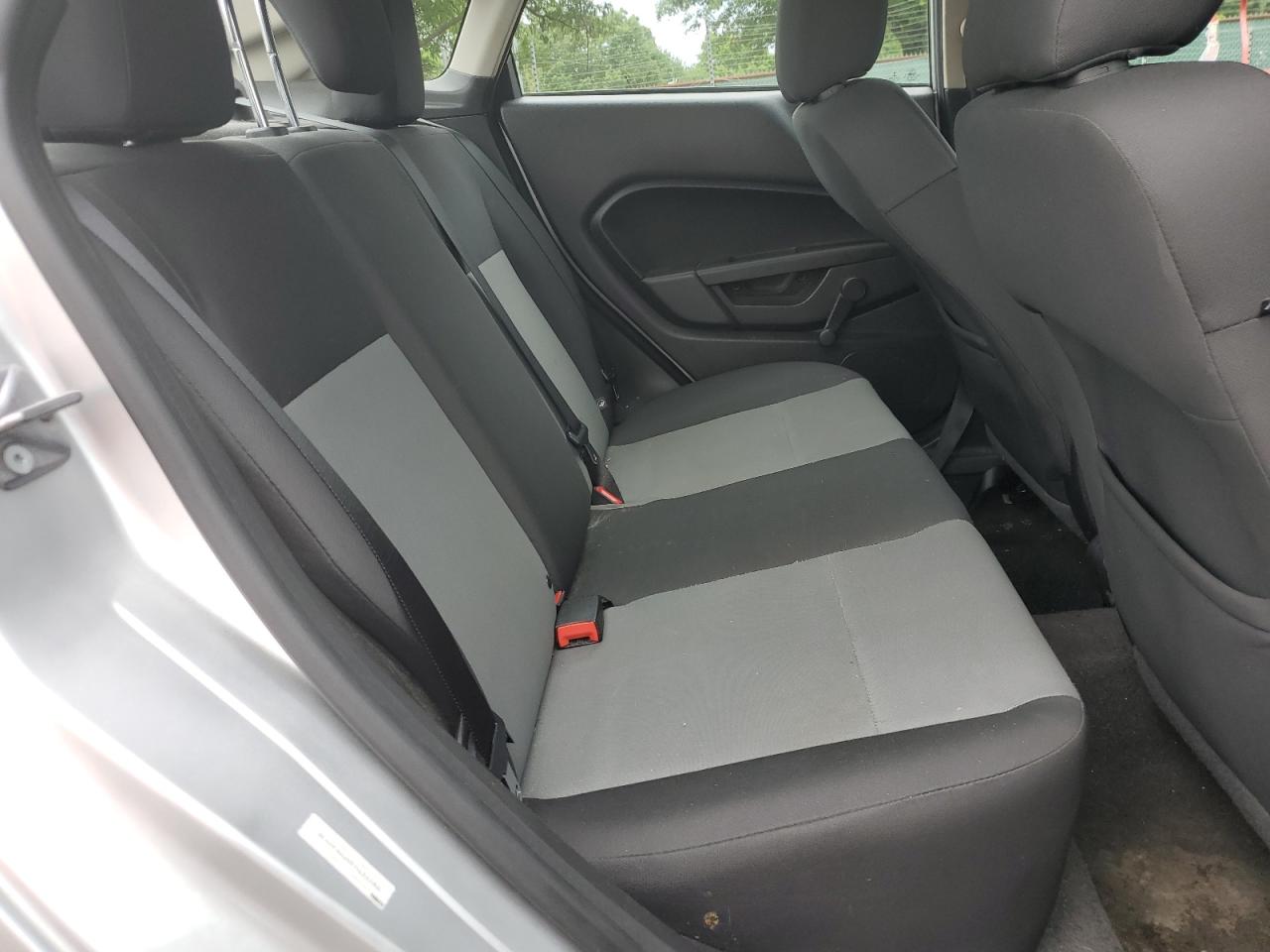2015 Ford Fiesta S VIN: 3FADP4AJ0FM195542 Lot: 64633225
