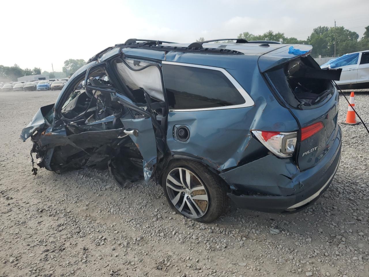 5FNYF6H92JB004688 HONDA PILOT 2018