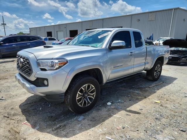  TOYOTA TACOMA 2022 Srebrny