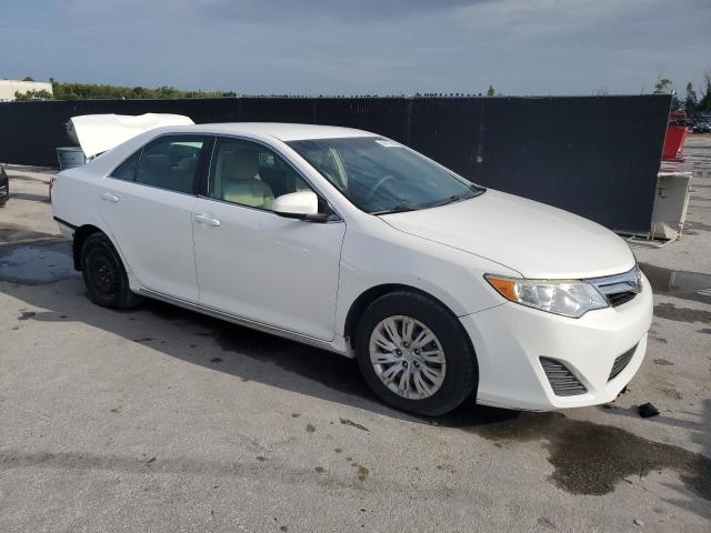  TOYOTA CAMRY 2012 White