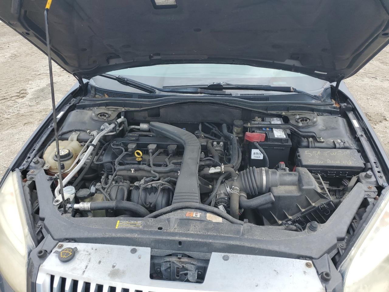 2007 Mercury Milan VIN: 3MEHM07Z27R670105 Lot: 64504035