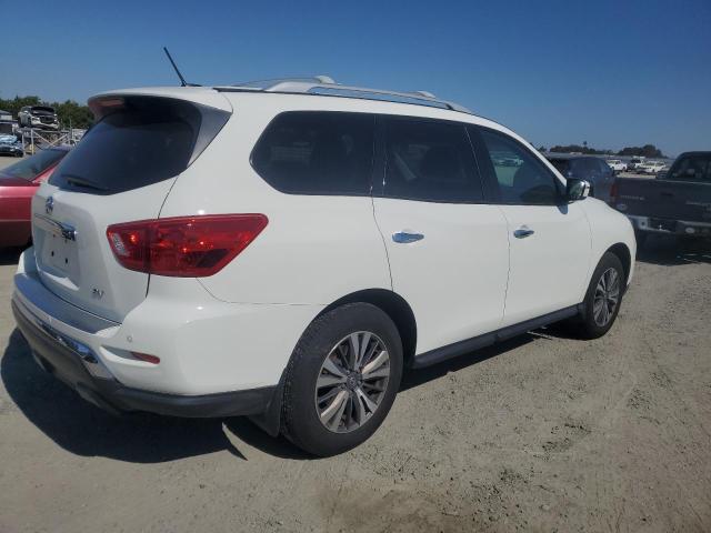  NISSAN PATHFINDER 2018 Biały