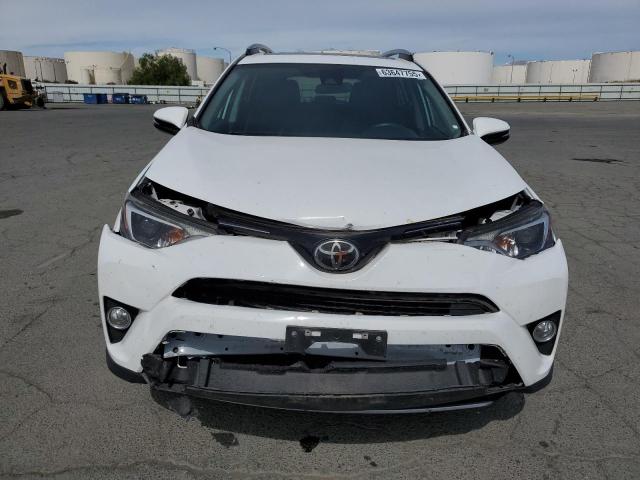  TOYOTA RAV4 2018 White