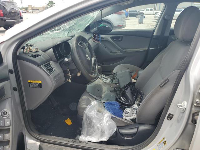 Sedans HYUNDAI ELANTRA 2012 Srebrny
