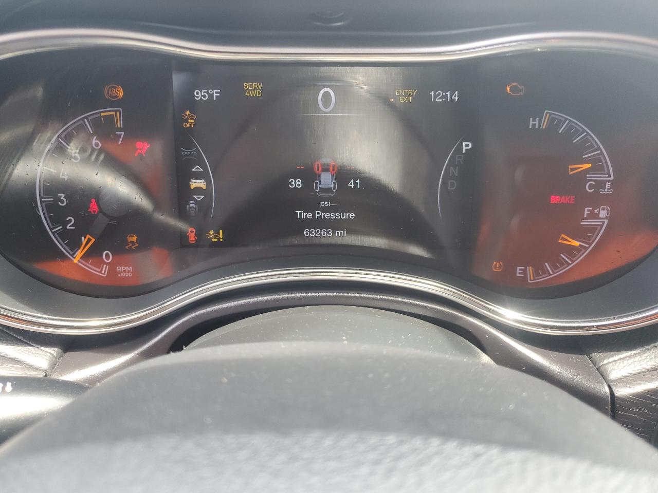 2018 Jeep Grand Cherokee Overland VIN: 1C4RJFCG0JC166180 Lot: 65322775