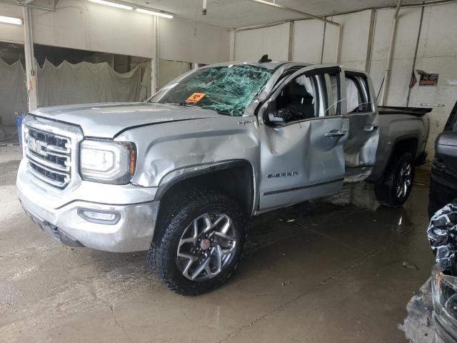  GMC SIERRA 2017 Серебристый