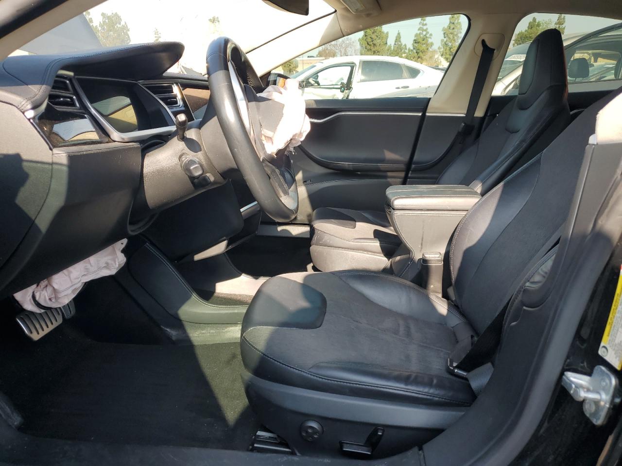 2013 Tesla Model S VIN: 5YJSA1CP6DFP27686 Lot: 65083215