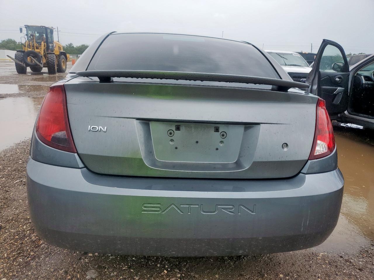 2004 Saturn Ion Level 3 VIN: 1G8AL52F24Z207642 Lot: 63876395