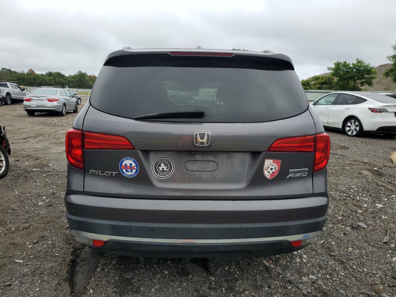 2017 Honda Pilot Touring VIN: 5FNYF6H93HB062237 Lot: 64162515