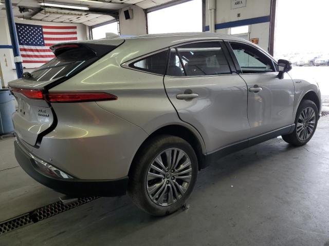  TOYOTA VENZA 2021 Beige