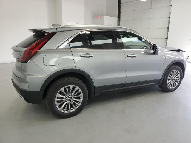  CADILLAC XT4 2025 Серебристый