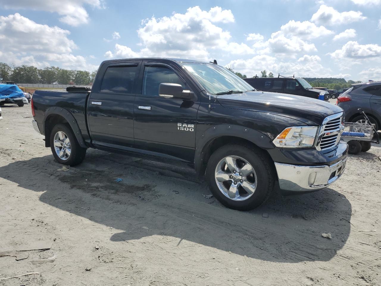 3c6rr7lgxjg197584 3C6RR7LGXJG197584 2018 Ram 1500 Slt