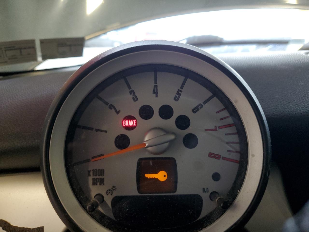 WMWMF3C53ATZ22977 2010 Mini Cooper