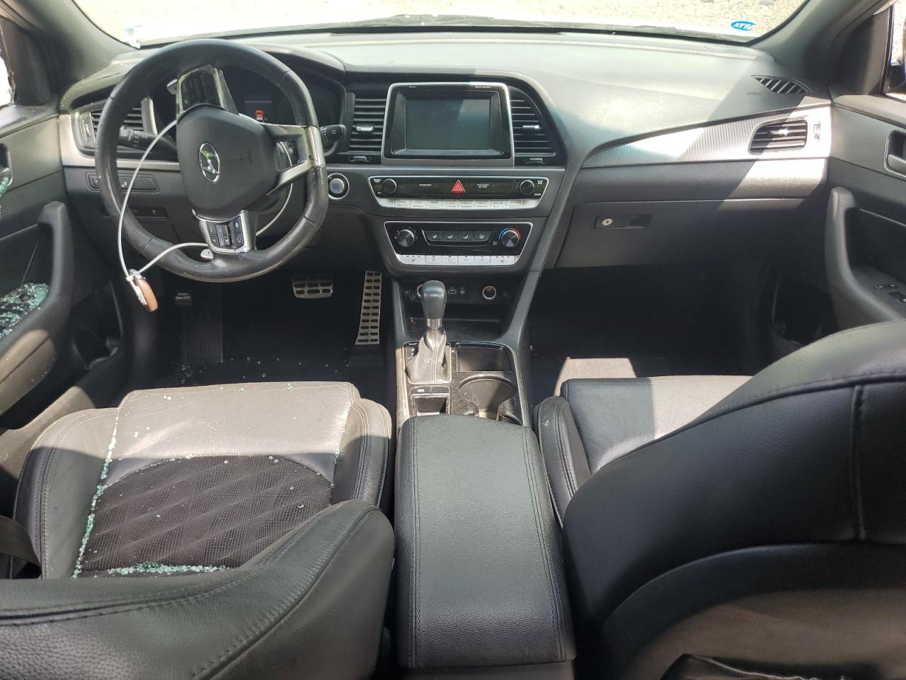 2018 Hyundai Sonata Sport VIN: 5NPE34AF1JH688697 Lot: 64279425