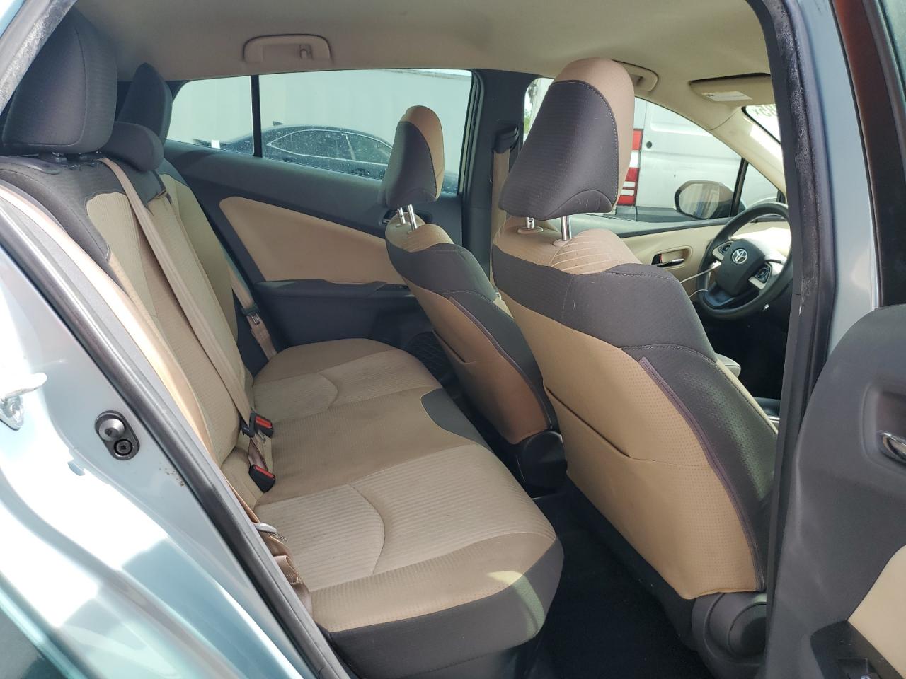 2016 Toyota Prius VIN: JTDKARFU3G3526975 Lot: 63864485
