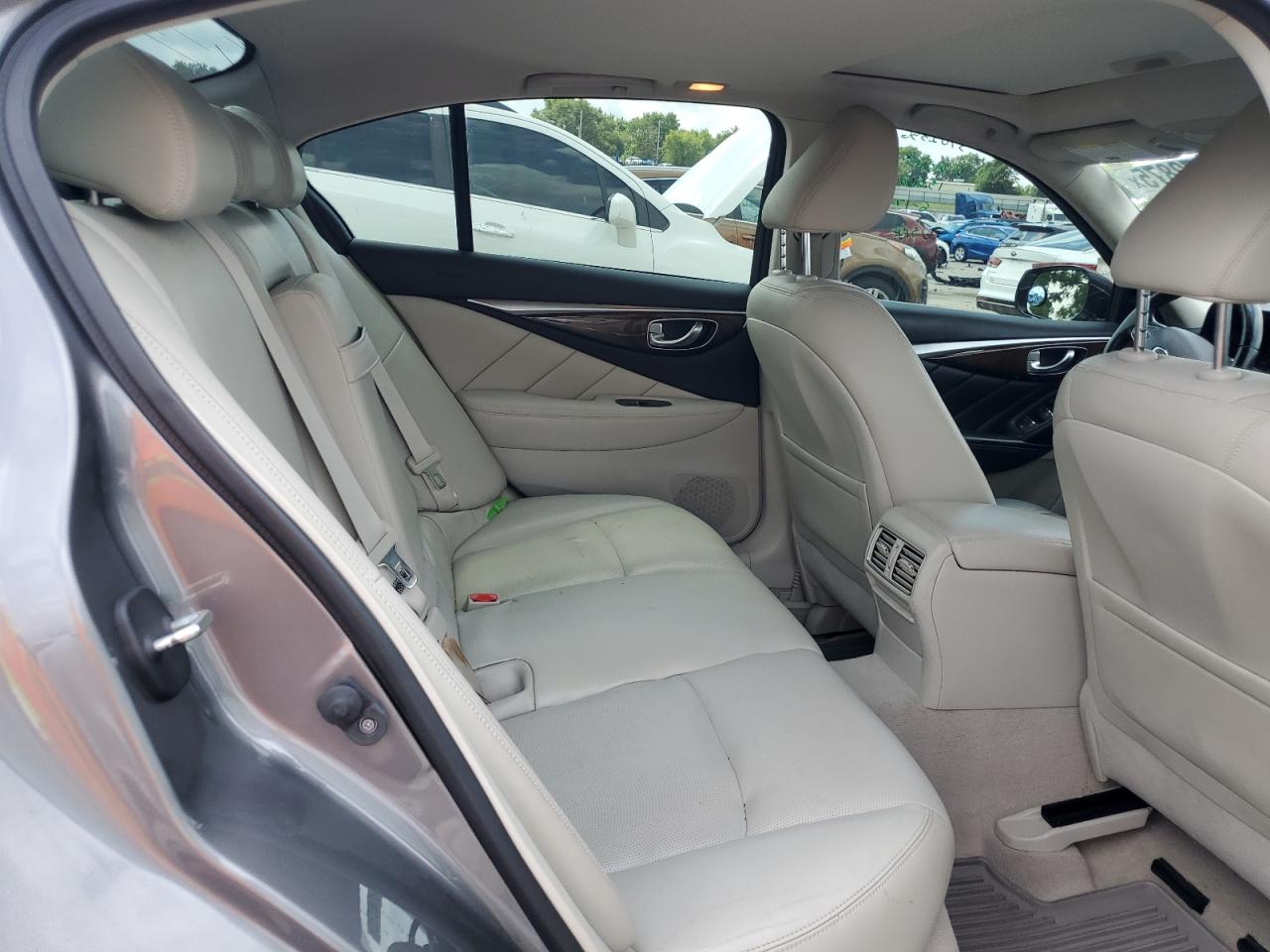 2015 Infiniti Q50 Base VIN: JN1BV7AR6FM405610 Lot: 62572875