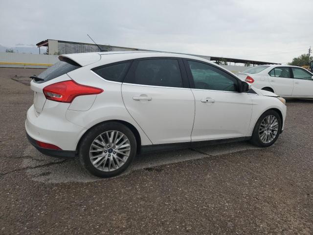  FORD FOCUS 2018 Белы