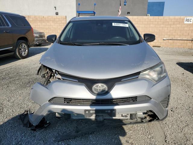 TOYOTA RAV4 2018 Srebrny
