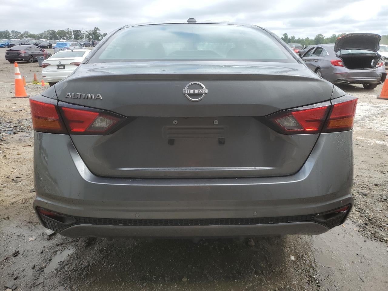 2025 Nissan Altima Sv VIN: 1N4BL4DV9SN318868 Lot: 64797405