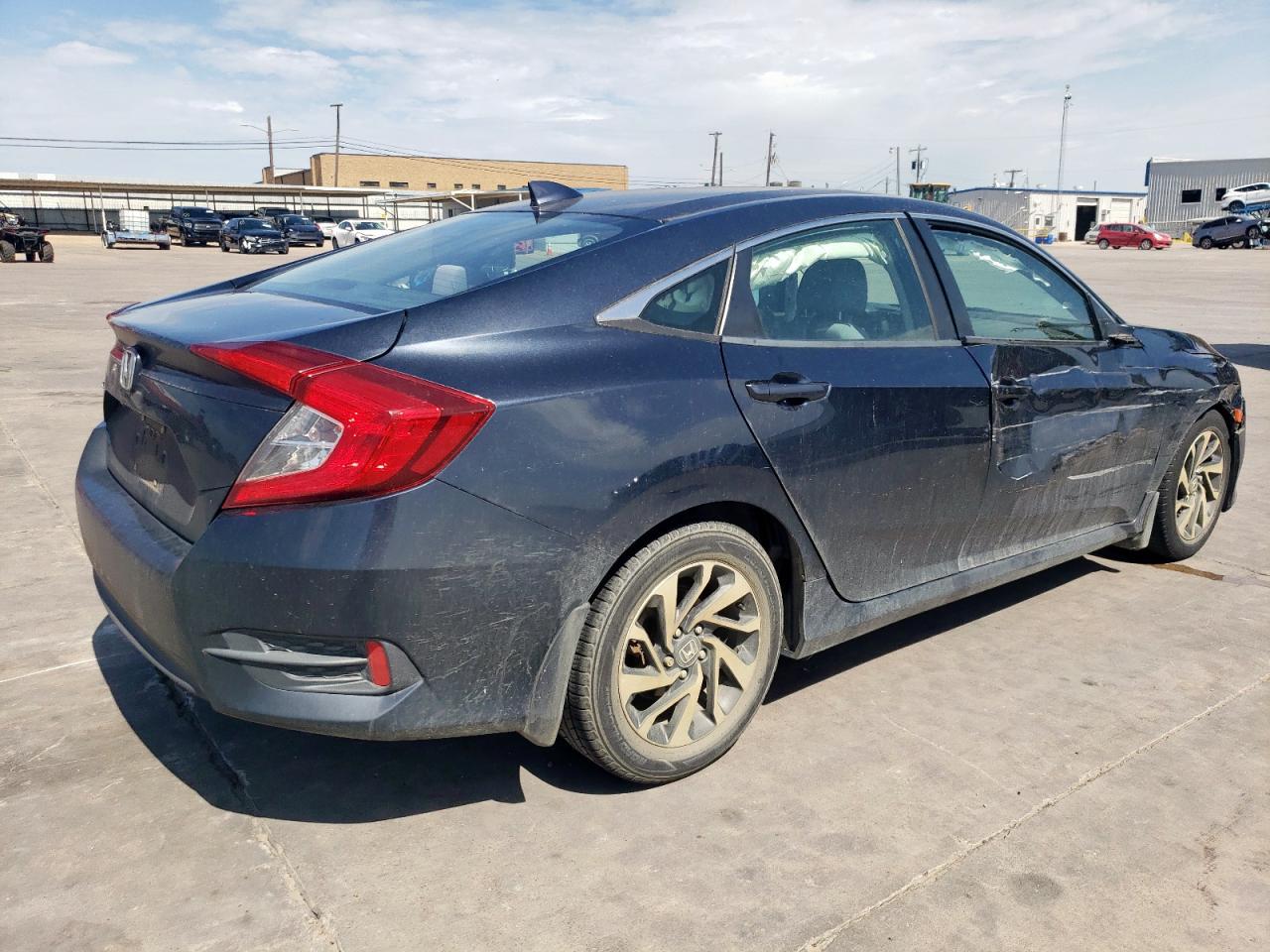 19XFC2F72HE066702 HONDA CIVIC 2017