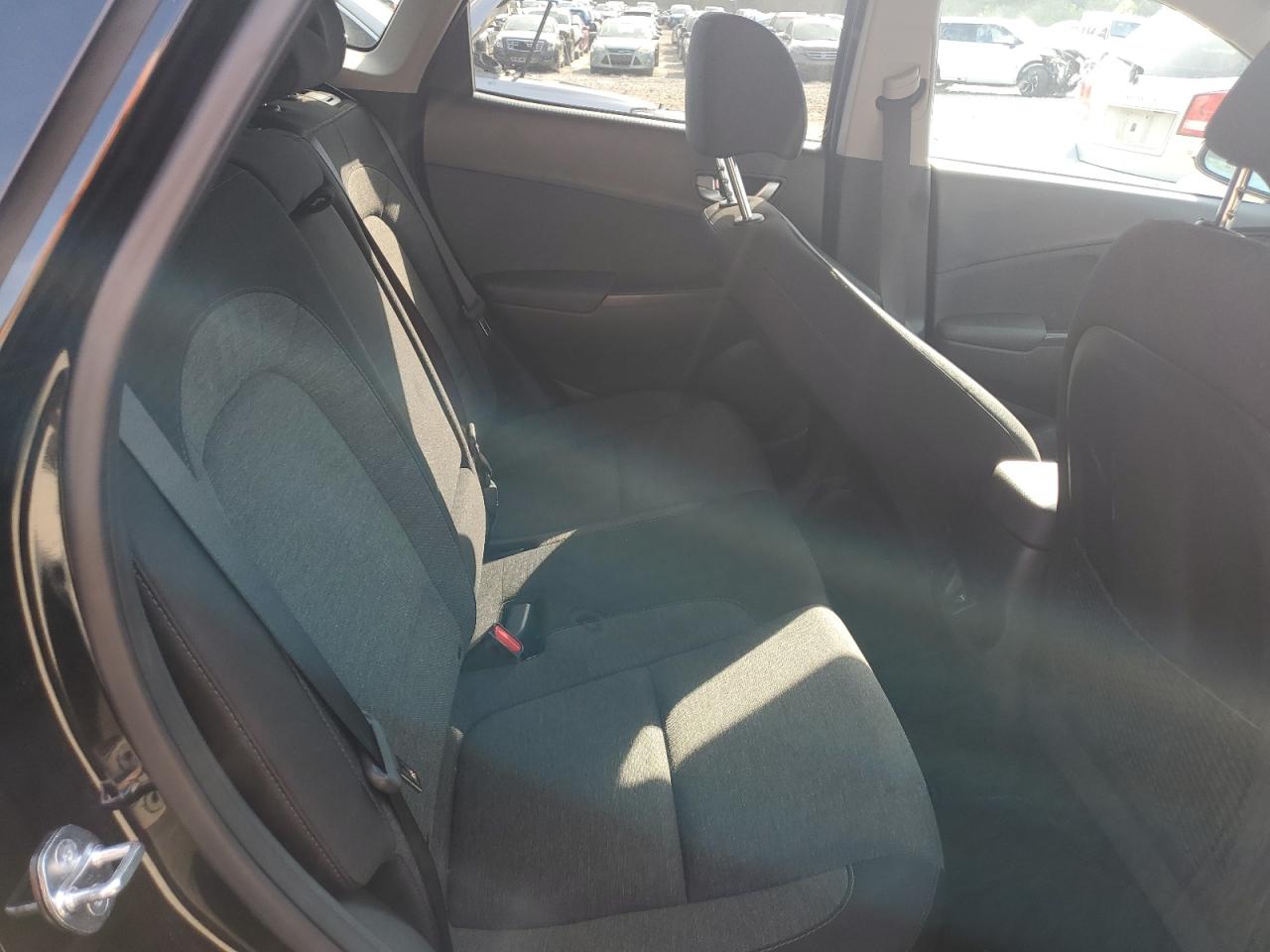 km8k23ag7pu191429 KM8K23AG7PU191429 2023 Hyundai Kona Se