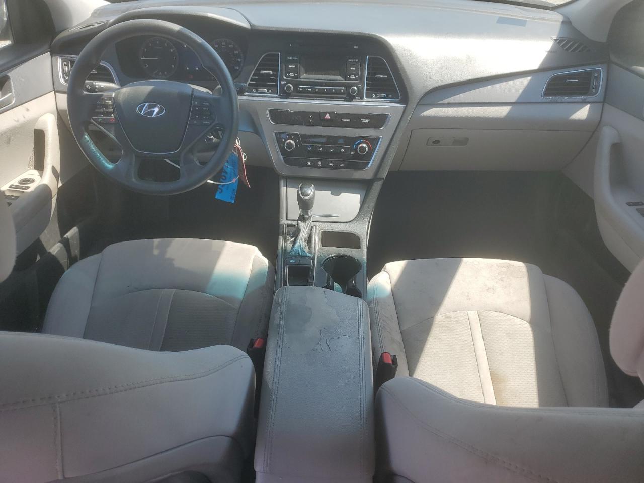 2017 Hyundai Sonata Se VIN: 5NPE24AF1HH592971 Lot: 64702095