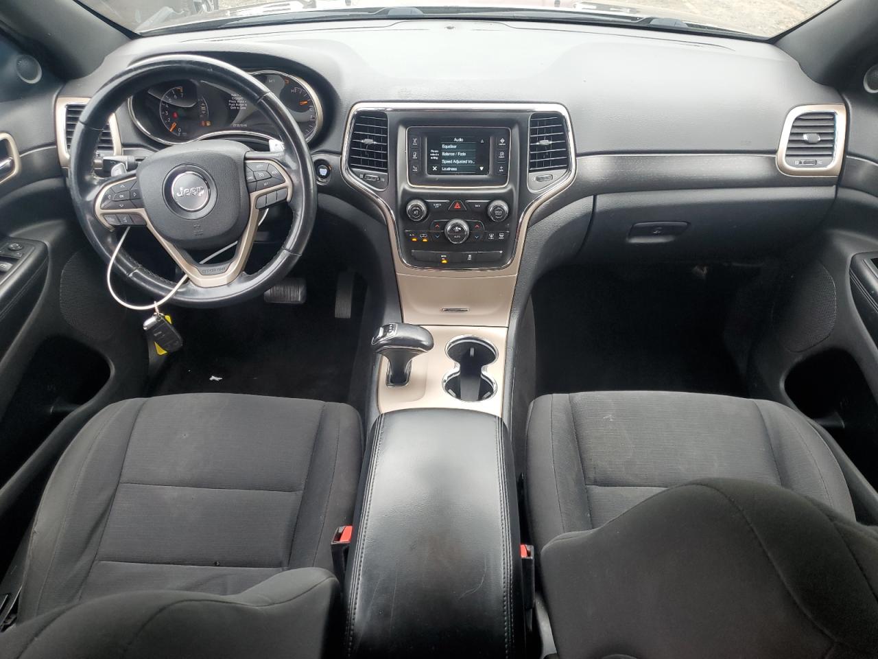 2015 Jeep Grand Cherokee Laredo VIN: 1C4RJFAG1FC864856 Lot: 65399675