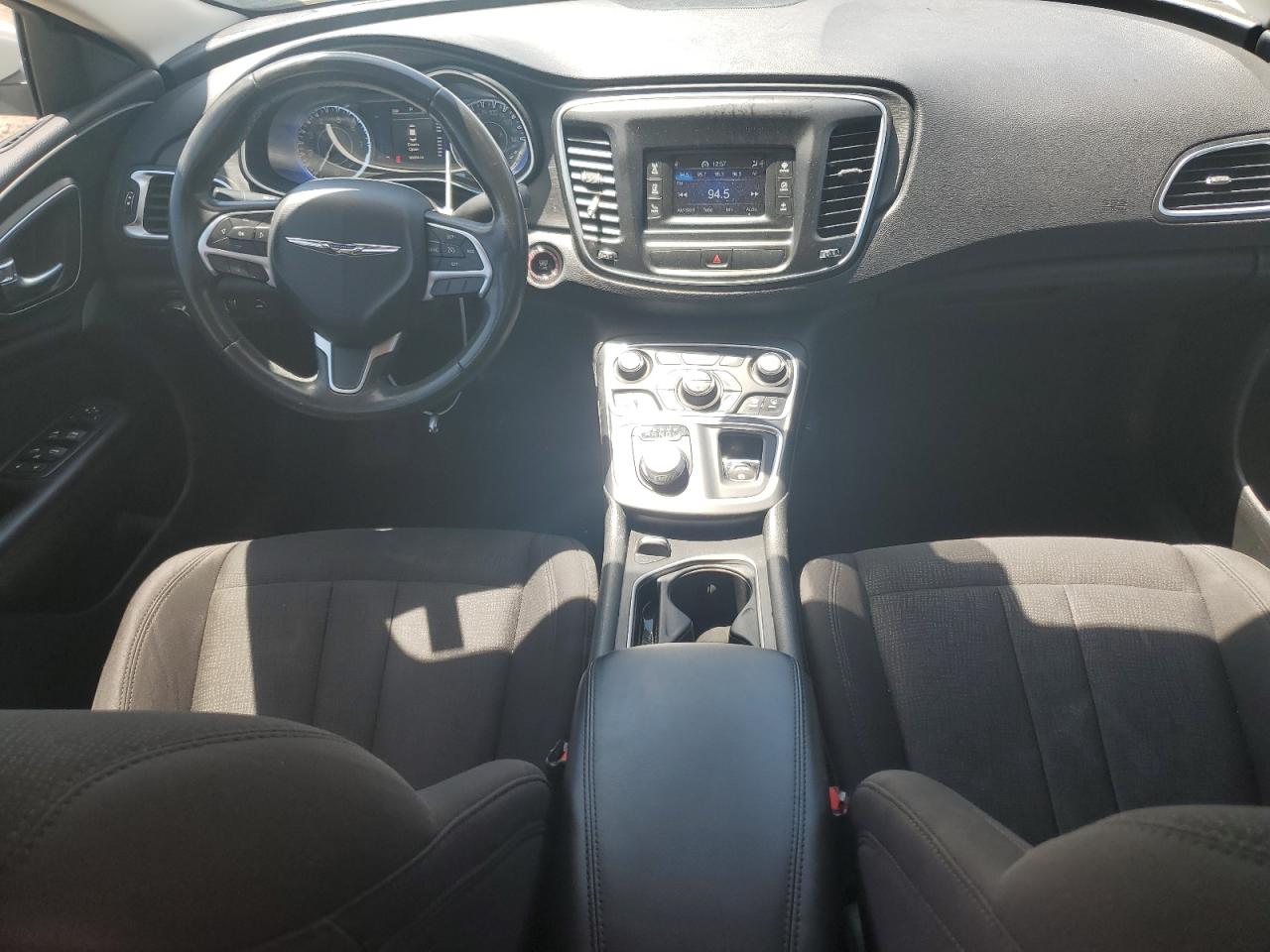 2015 Chrysler 200 Limited VIN: 1C3CCCAB1FN600922 Lot: 65607555