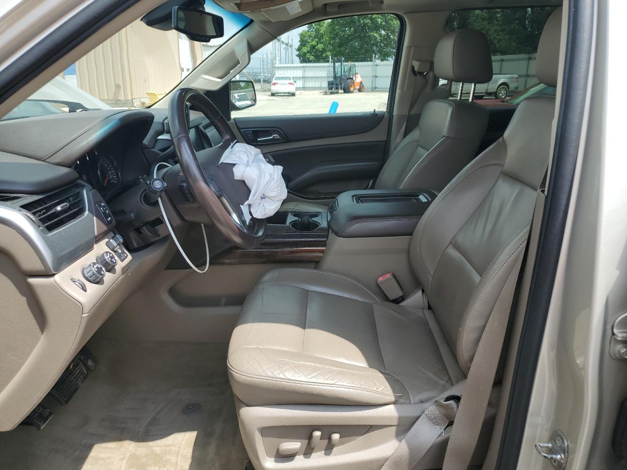 2015 Chevrolet Suburban K1500 Lt VIN: 1GNSKJKCXFR286998 Lot: 64019465
