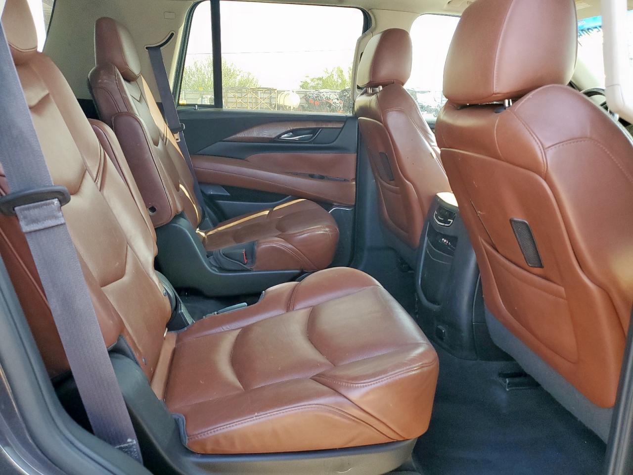 2015 Cadillac Escalade Luxury VIN: 1GYS3MKJ3FR518812 Lot: 64575205