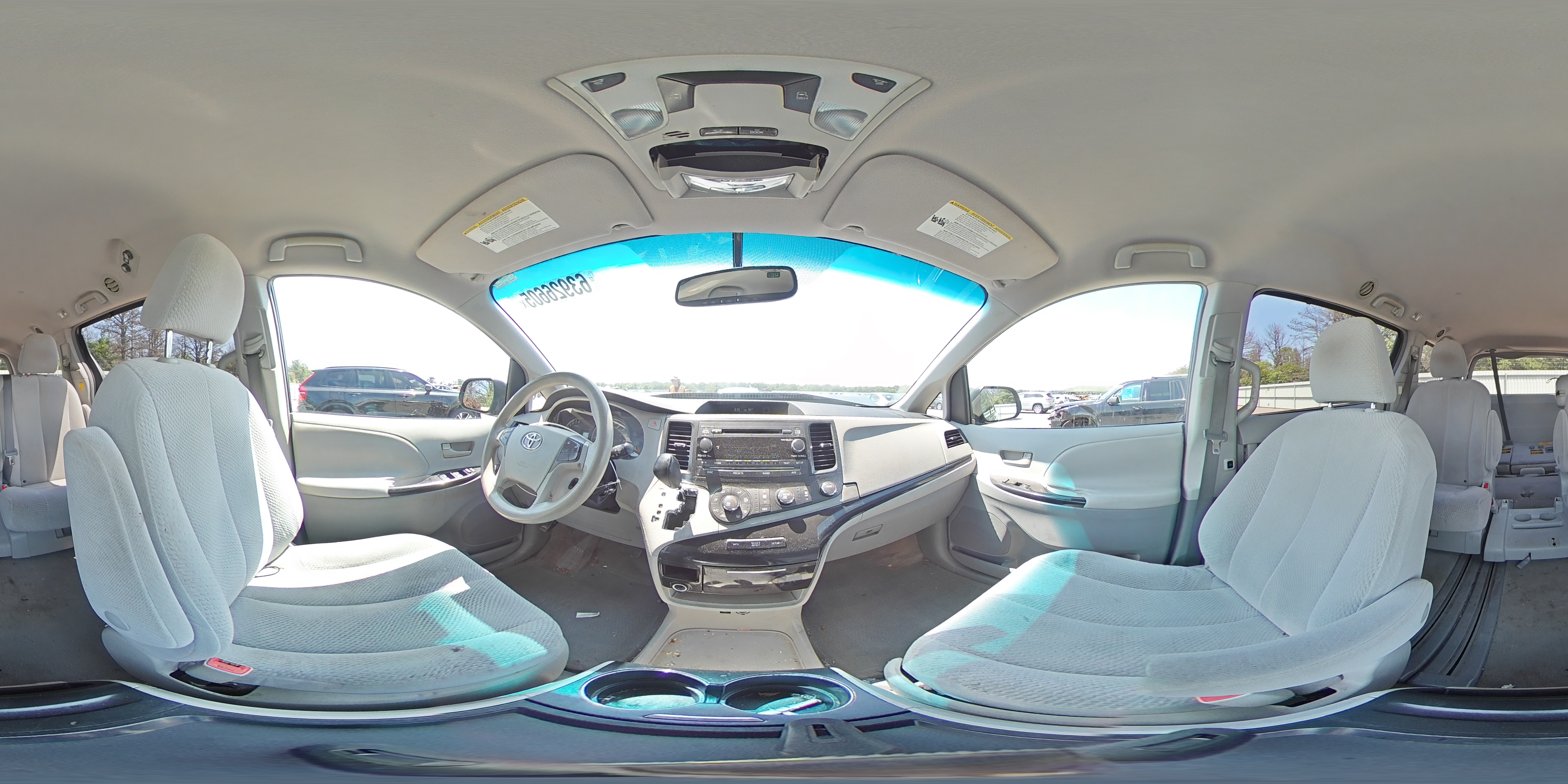 2011 Toyota Sienna Le VIN: 5TDKK3DCXBS128092 Lot: 63926605