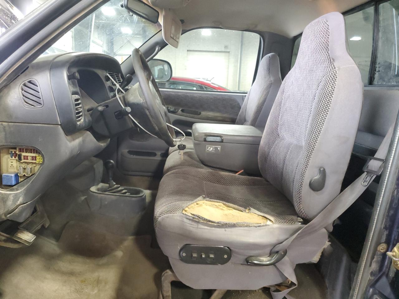 1998 Dodge Ram 1500 VIN: 1B7HF16Z6WS569266 Lot: 63448135