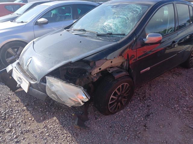 2012 RENAULT CLIO GT LI