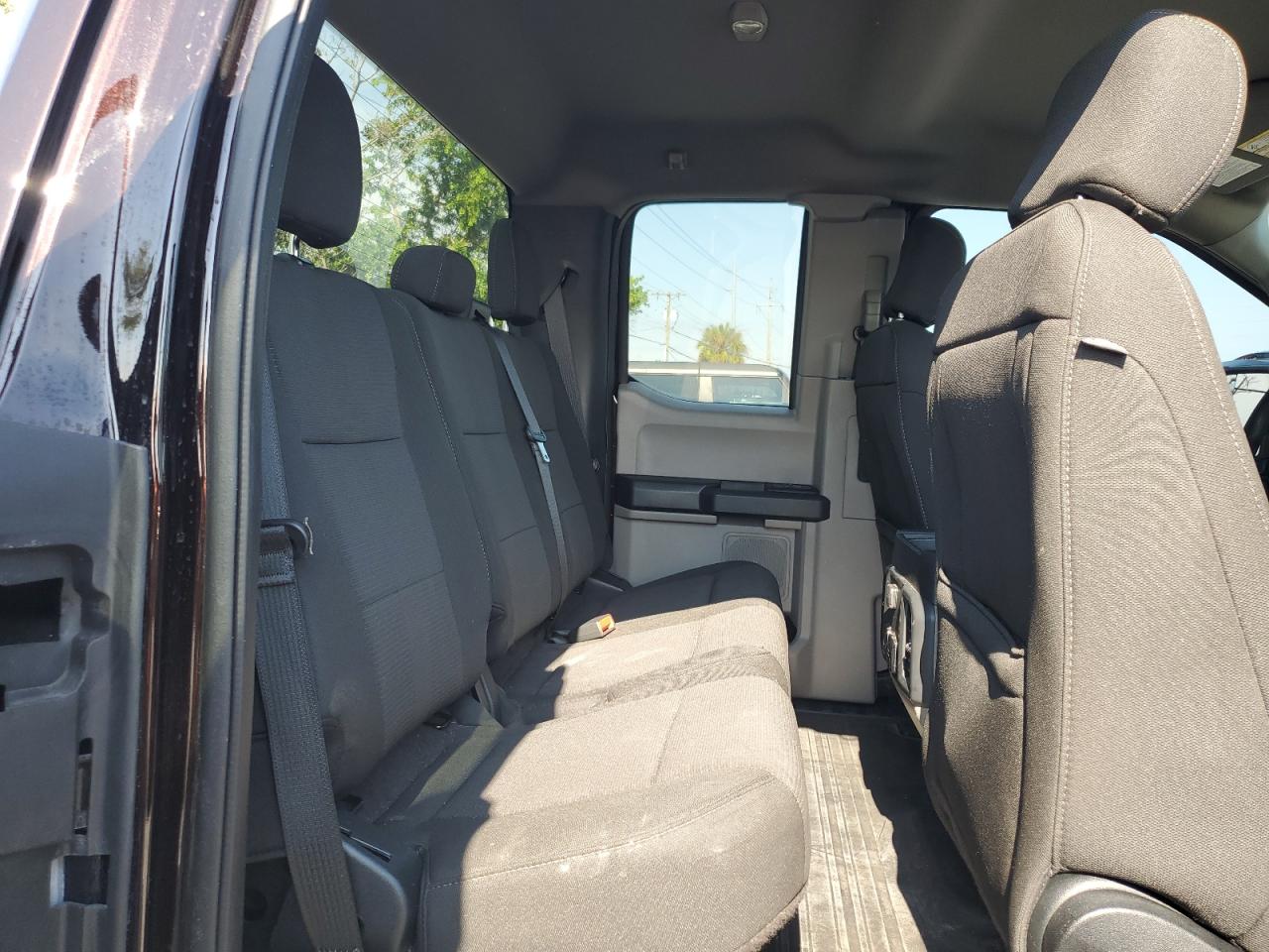 2018 Ford F150 Super Cab VIN: 1FTEX1CP3JFB09258 Lot: 65053095