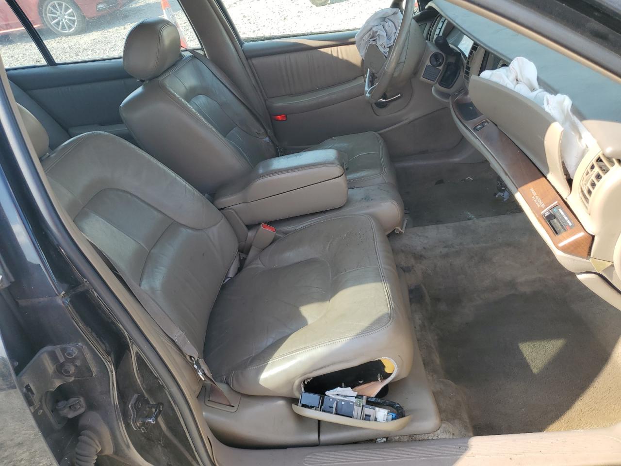 2000 Buick Park Avenue VIN: 1G4CW54K3Y4266343 Lot: 65950125