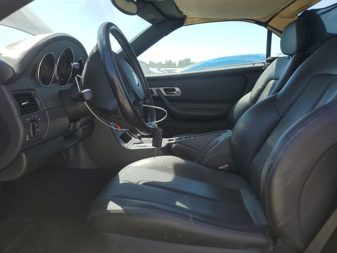 2003 Mercedes-Benz Slk 230 Kompressor VIN: WDBKK49FX2F238468 Lot: 66917965