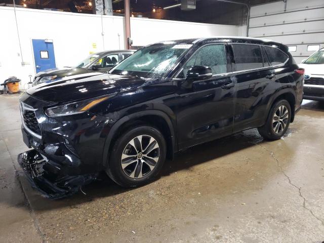  TOYOTA HIGHLANDER 2021 Czarny