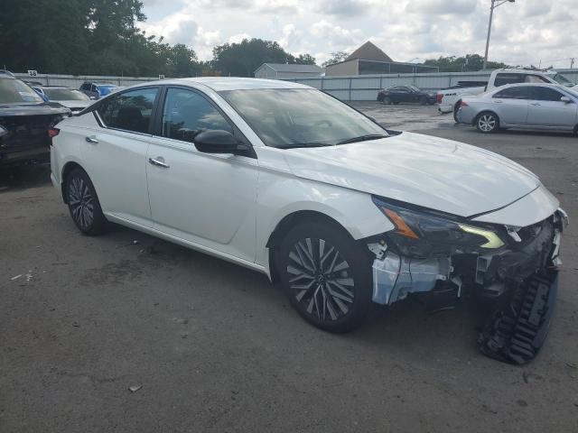  NISSAN ALTIMA 2024 Biały