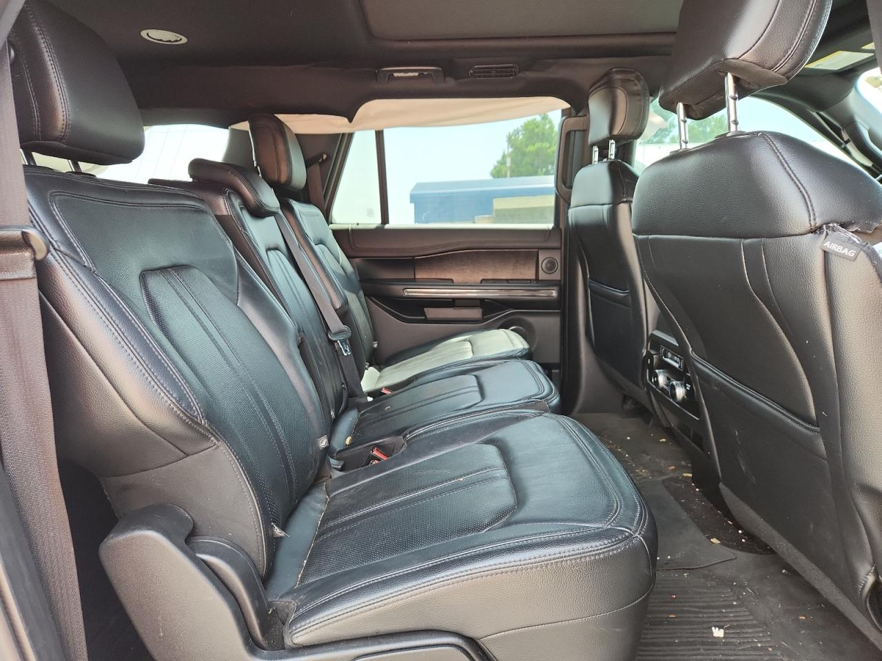 2019 Ford Expedition Max Limited VIN: 1FMJK2AT0KEA28840 Lot: 64839255