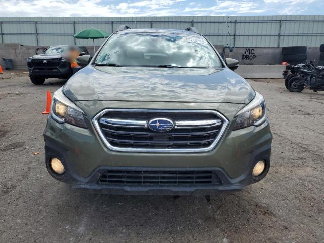  SUBARU OUTBACK 2018 Zielony