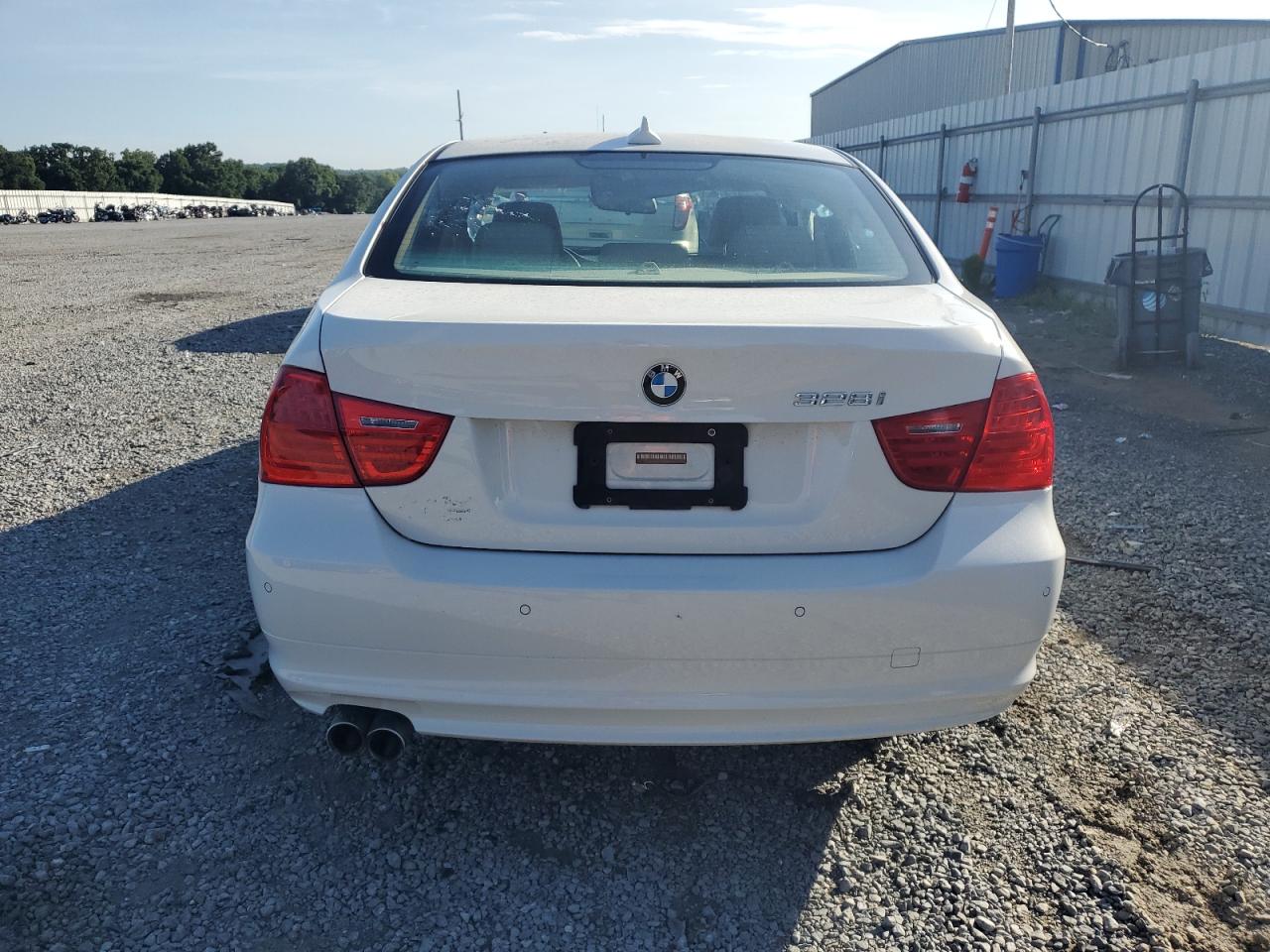 2011 BMW 328 I VIN: WBAPH7G57BNM56517 Lot: 65522635