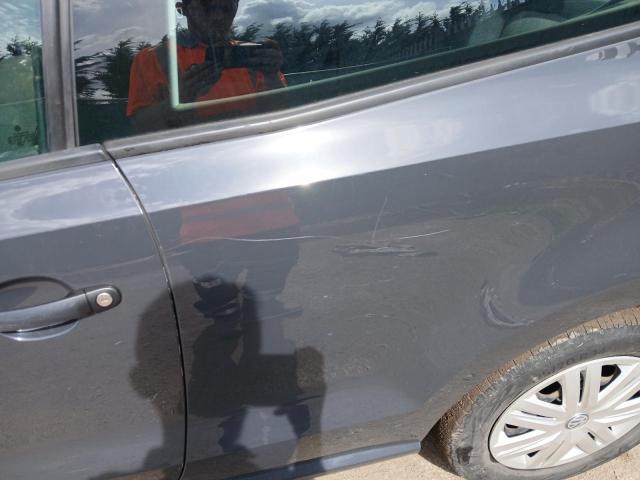 2014 VOLKSWAGEN POLO S