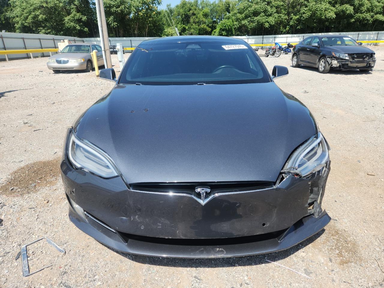 2017 Tesla Model S VIN: 5YJSA1E20HF199831 Lot: 64727045