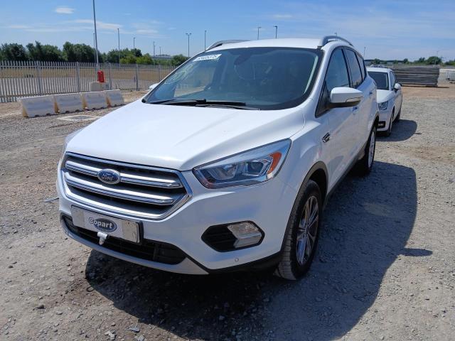 FORD KUGA TITAN 2017