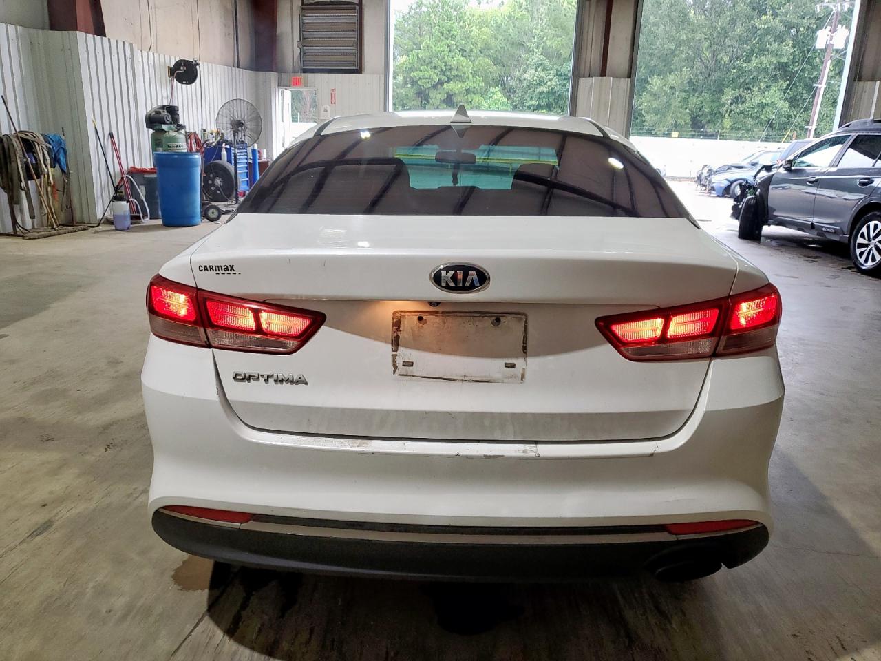 2017 Kia Optima Lx VIN: 5XXGT4L3XHG164269 Lot: 65475115